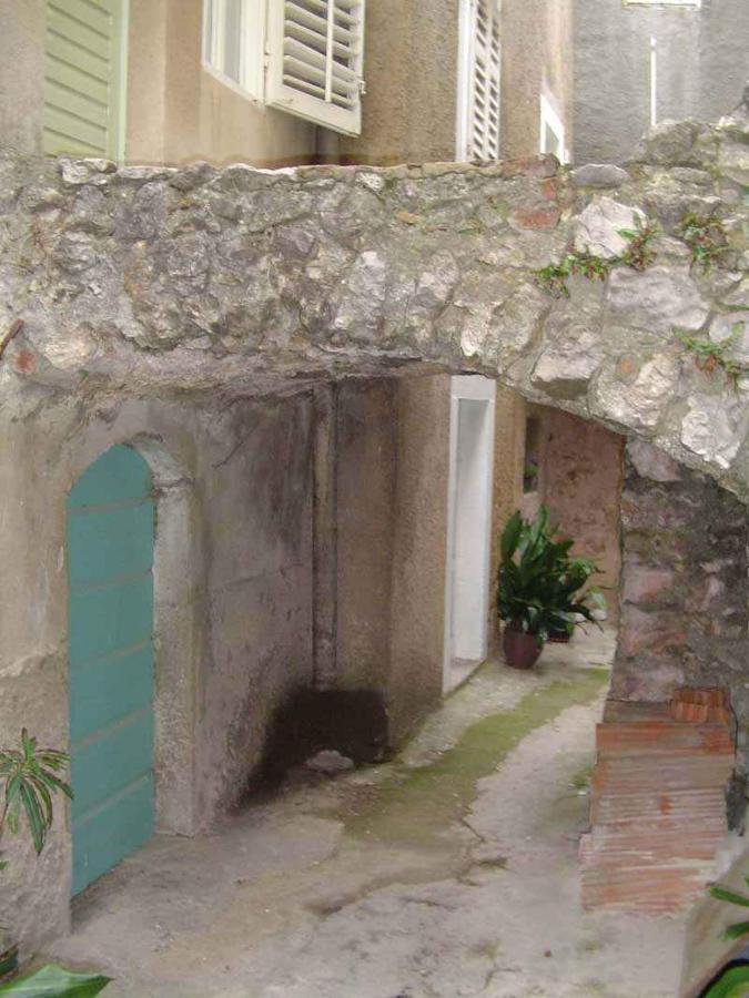 Apartment In Vrbnik/Insel Krk 13614 外观 照片